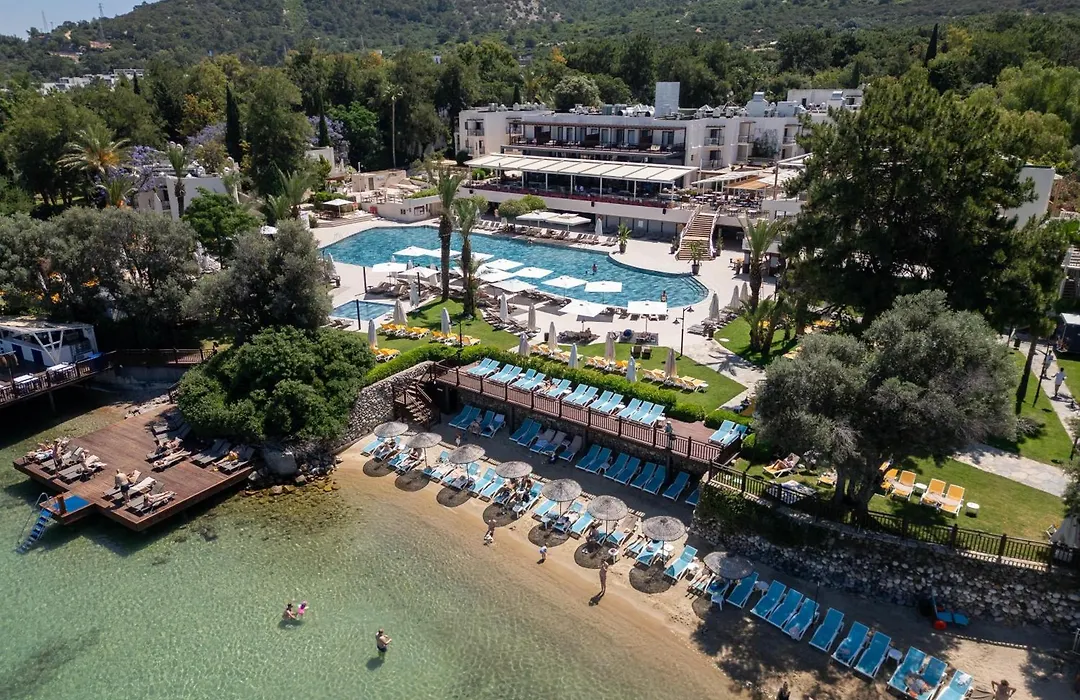 Doubletree By Hilton Bodrum Isil Club Ultra All-Inclusive Resort-1